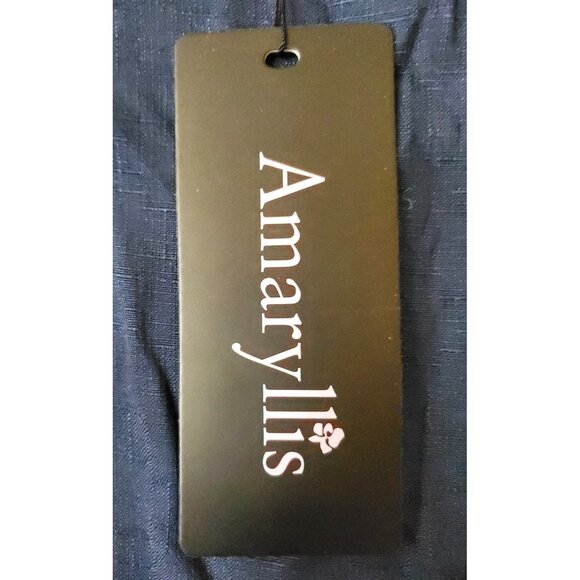AMARYLLIS WOMENS TOP SHORT SLEEVE SHIRT NWT - Picture 4 of 5